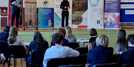 Powiększ grafikę: alicja-tabaro-mistrzynia-polski-international-public-speaking-competition-687025.jpg