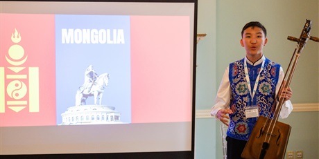 Powiększ grafikę: alicja-tabaro-wsrod-najlepszych-mowcow-swiata-709146.jpg