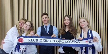 Awans Klubu Debat "Topolówka"