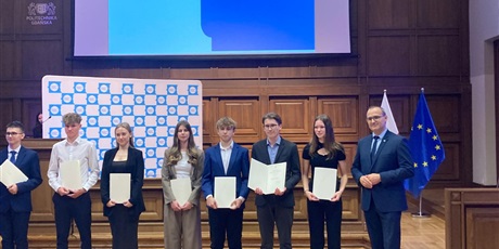 Powiększ grafikę: stypendyści