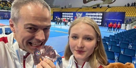 Powiększ grafikę: n-673439.jpg