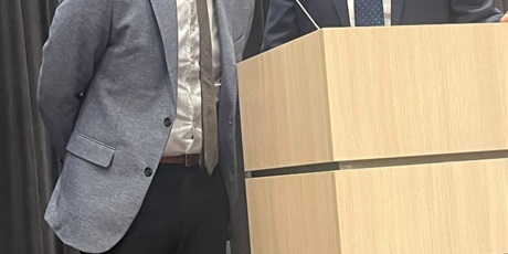 Powiększ grafikę: nasi-francuskojezyczni-aktorzy-na-ug-dziekujemy-za-fantastyczne-przyjecie-611165.jpg