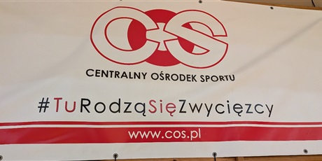 Powiększ grafikę: logo i hashtag ośrodka w Cetniewie