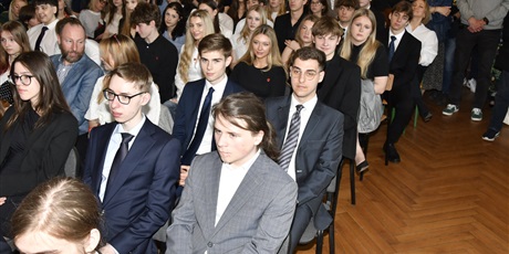 Powiększ grafikę: ostatni-dzwonek-2026-r-690933.jpg