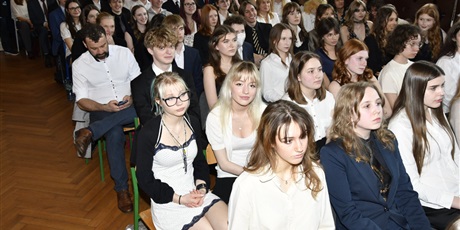 Powiększ grafikę: ostatni-dzwonek-2026-r-690934.jpg