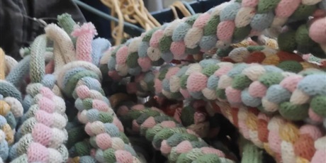 Powiększ grafikę: psyjaciele-mlodzi-dla-zwierzakow-654884.jpg