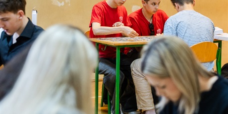 Powiększ grafikę: puzzloniada-emocje-na-500-kawalkow-626657.jpg