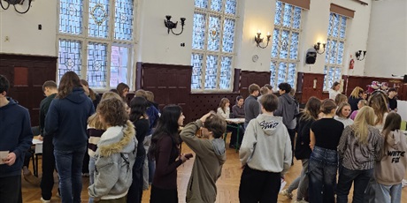 Powiększ grafikę: wybory-prezydenta-parlamentu-uczniowskiego-43-kadencji-w-toku-661265.jpg